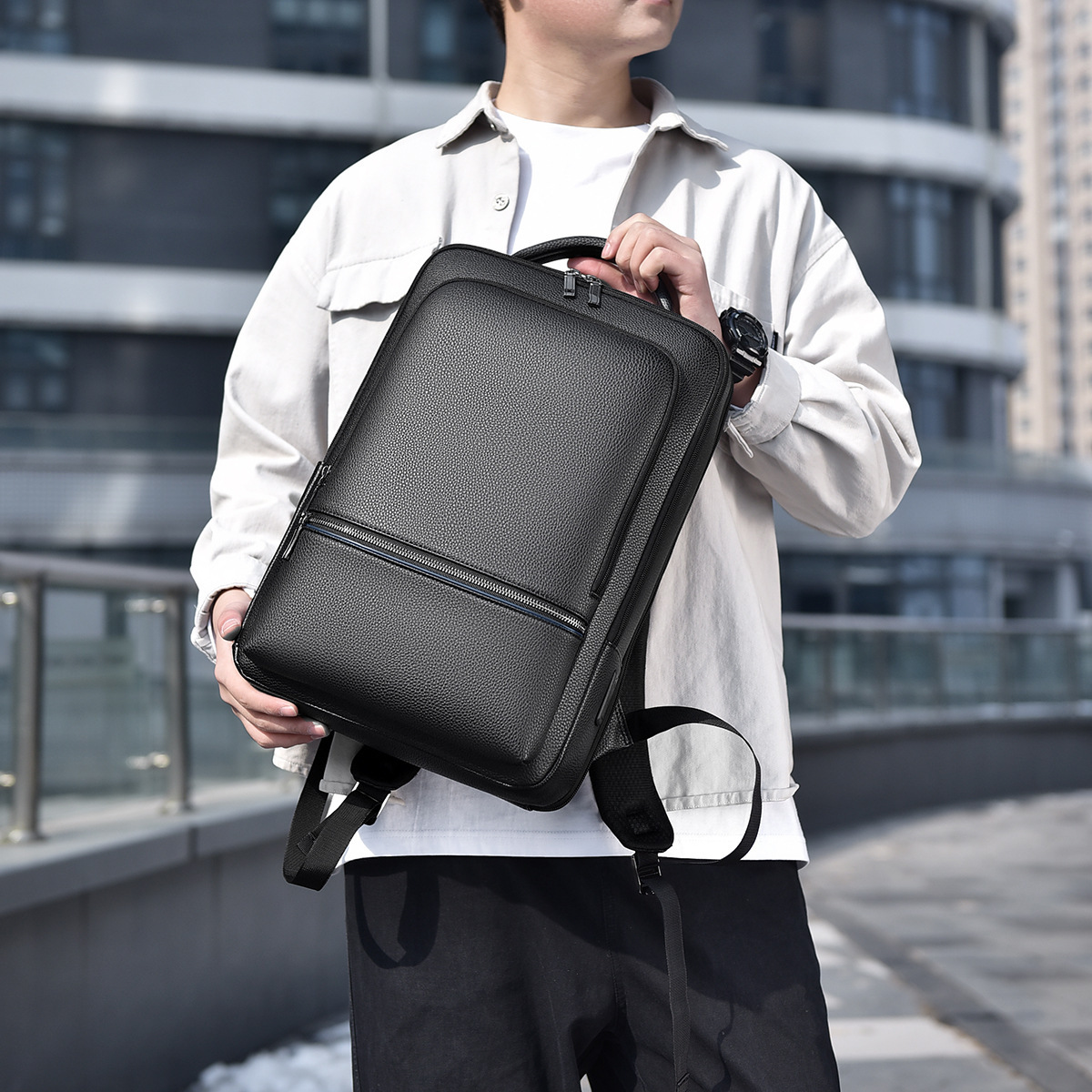 New Multifunctional Large Capacity Men's Commuting Computer Bag Business Travel Leisure Backpack 2024