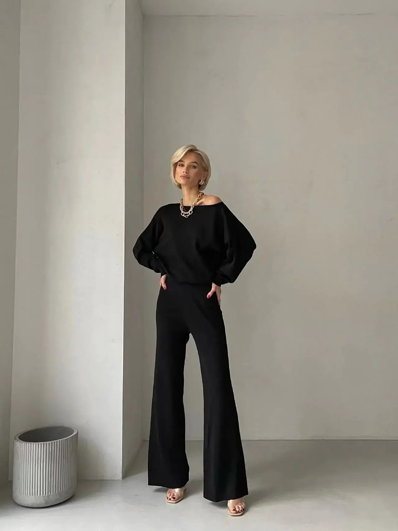 2024 Autumn One Shoulder Sexy Knit Two Piece Set Casual 2 Tracksuit Women Knitted Pants Suit and Top Matching Sets y241223