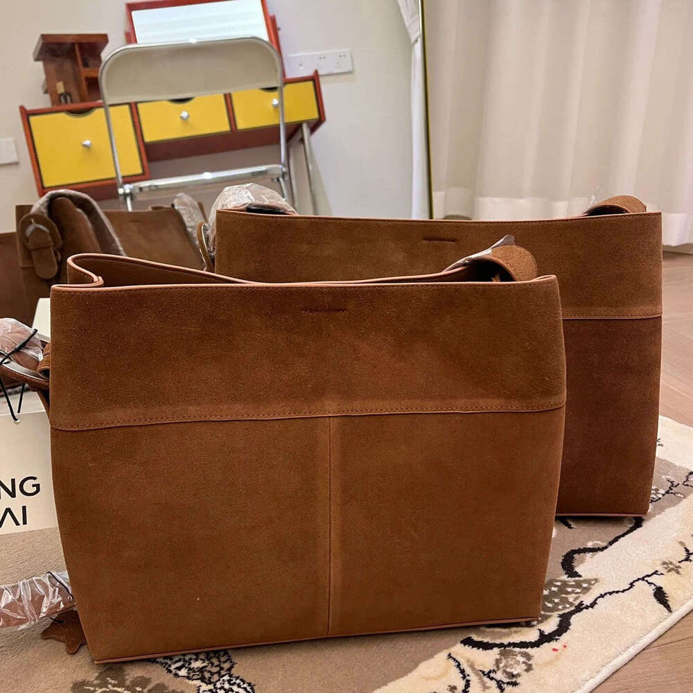New Winter Matte Suede Cow Leather Women Tote Coffee Retro High-end Warm Color Female Shoulder Bag Huge Commute Travel Handbag