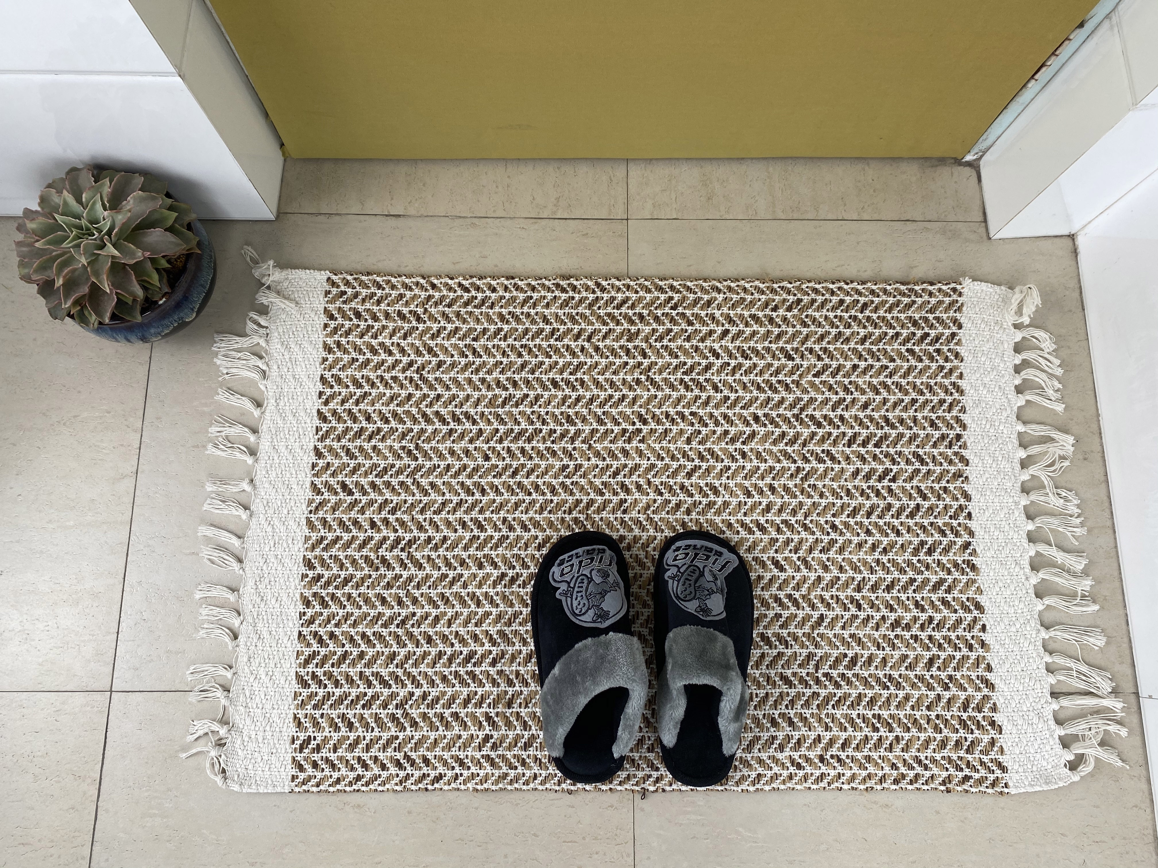 Premium Quality Handcrafted Cotton Carpet Adds Charm & Warmth to Every Room Setting