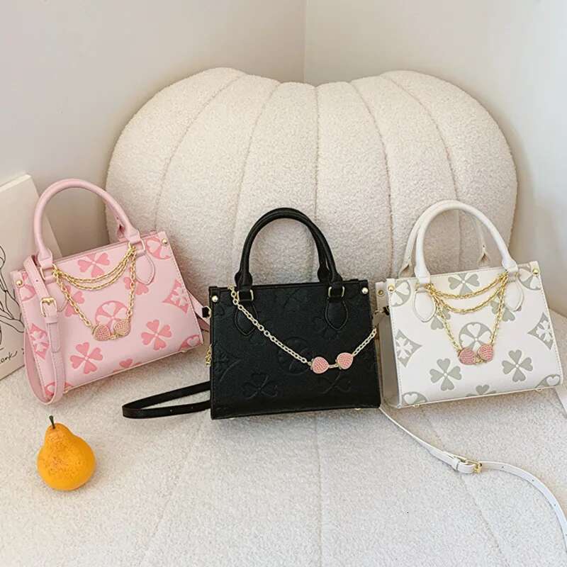 trend New Fashion Crossbody Bag Designer Trendy Handbag Large Capacity Texture leisure Shoulder Bag