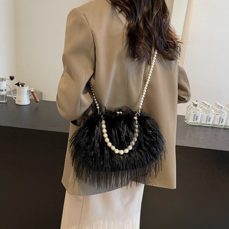Plush women's pearl new best-selling high-end designer design autumn and winter fur bucket small bag small square bag wallet crossbody bag handba