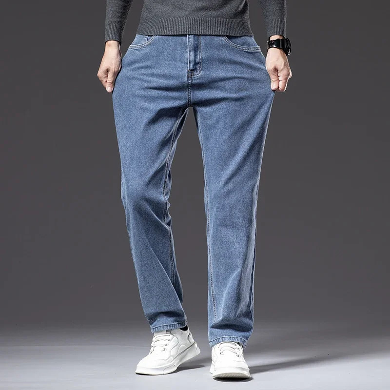 Mens Traight Loose Jeans Cotton Business Casual Stretch Denim Pants Male Trousers Clothing Plus Size 42 44 241230