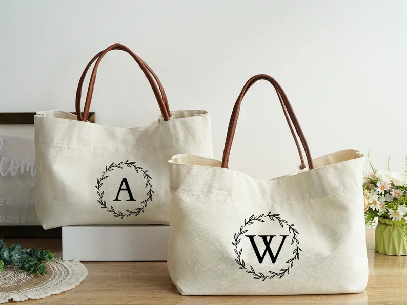 Bridesmaid Tote Bags Personalized Bridesmaid Bags Beach Tote Bag Bridesmaid Gift Bag Tote Monogrammed Tote Bag Wedding Tote 250102