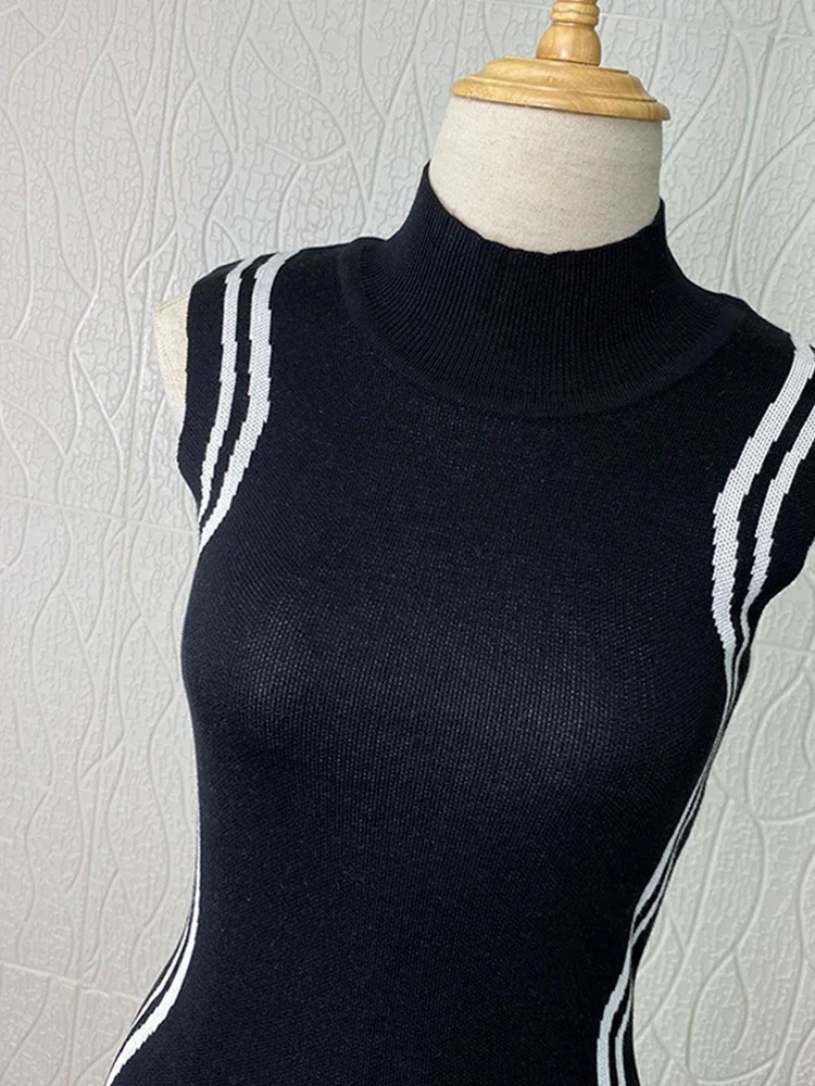 Knitted Asymmetric Wavy Dress Women Contrast Hem Ruffle O-neck Sleeveless Slim High Waist Dresses Female Fashion Lady Streetwear 250102