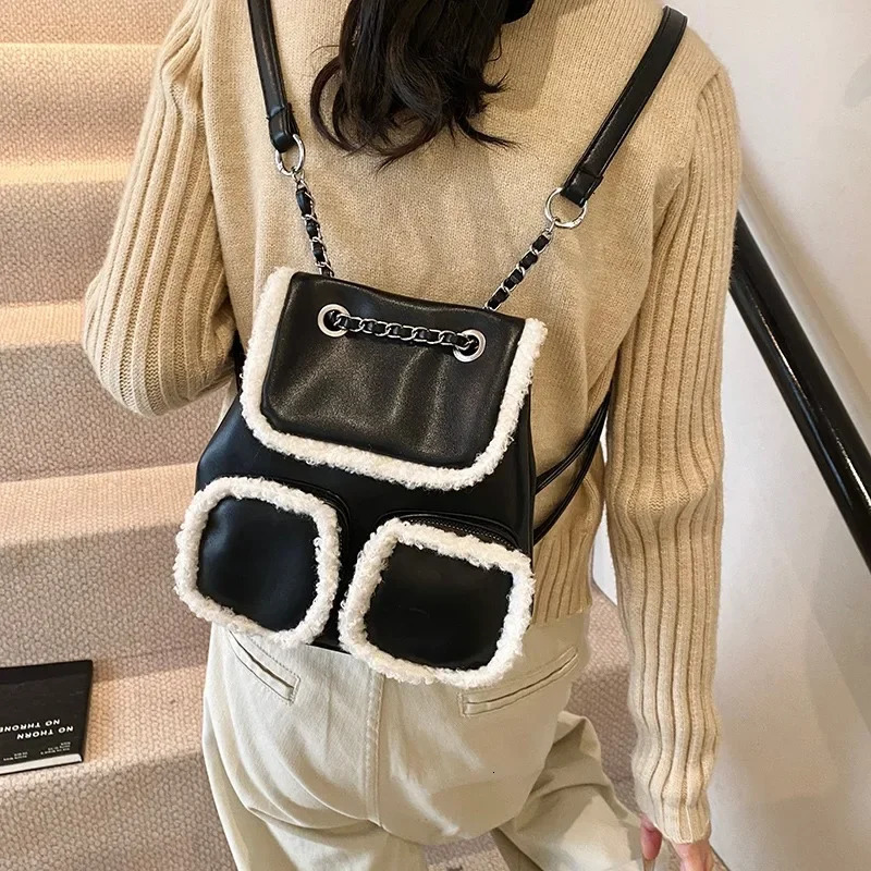 Solid Color Quality PU Plush Trimmed Fashion Backpack with Chain Flip Hand Bag Bags for Women Bolsas Femininas 250102