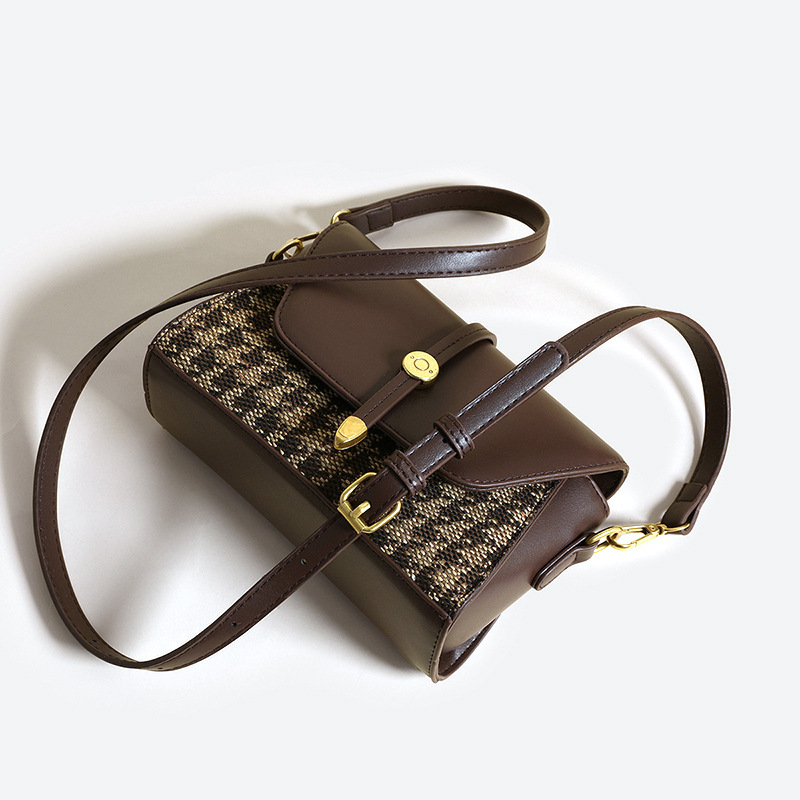 2024 New Women's Tote Canvas Splicing Leather Small Square Premium Qianniao Grid Underarm Single Shoulder Crossbody Bag
