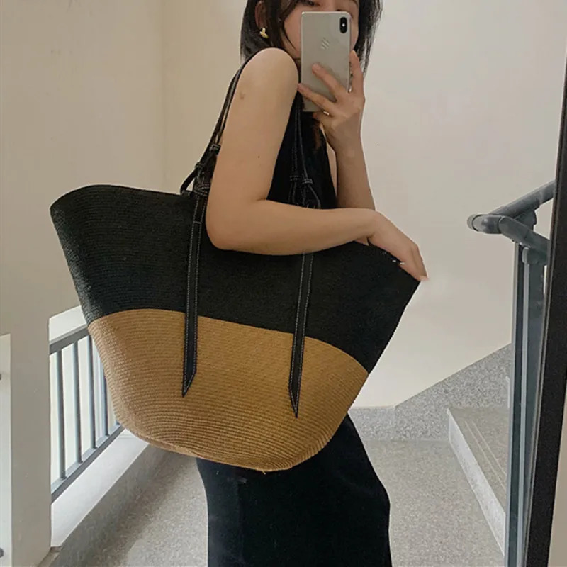 Large Capacity Beach Shopping Bags Rattan Woven Shoulder Bag Women Handmade Straw Handbags Summer Travel Bag 250102