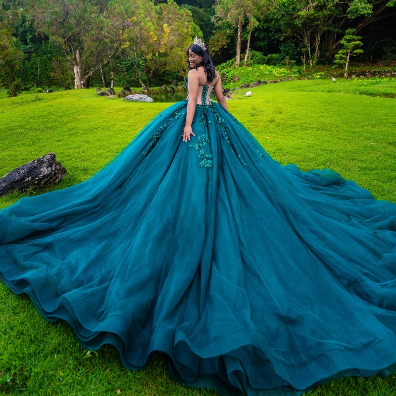 Blackish Green Quinceanera Dresses Ball Gown Off The Shoulder Applique Lace Beads Tull Party Birthday Sweet 16 Vestido 15 De Anos