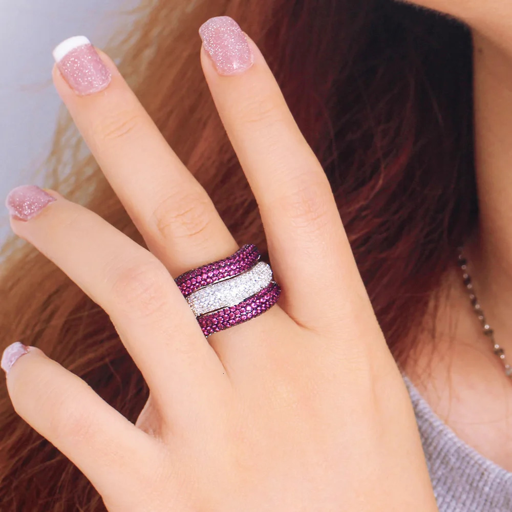 Pera Opensize Red And White Cubic Zirconia Big Adjustable Stackable Rings for Women Couple Wedding Promise Jewelry Gift R210 250103