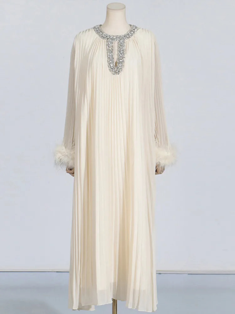 LANMREM 2025 Spring Womens Wear Diamond Splicing Collar Feather Long Sleeve Dress Elegant Clothing 32C1914 250103