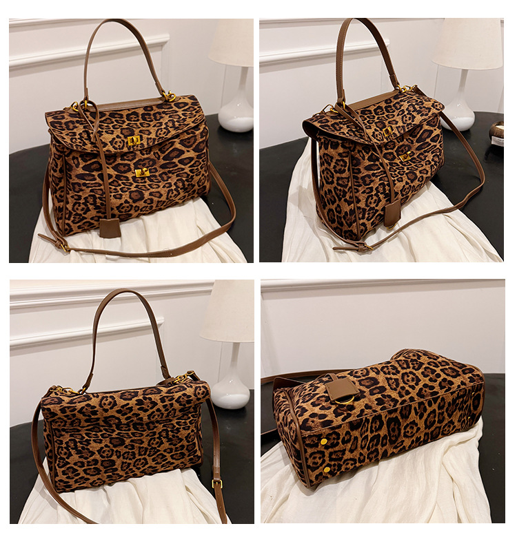 Chic Women's Overnight Travel Tote - Leopard Style Big Capacity Single-Shoulder and Crossbody Bag for Everyday Use