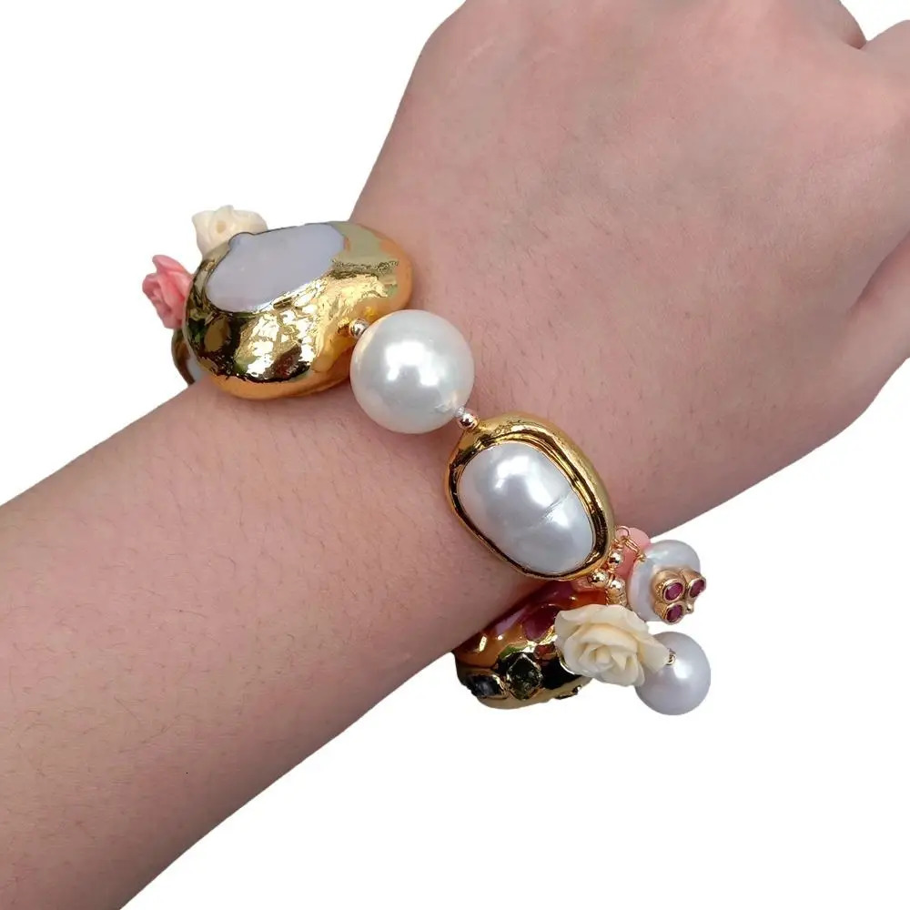 YYGEM Shell Pearl Flower Culture White Pearl Charm Bracelet Handmade Fashion Jewelry 250102