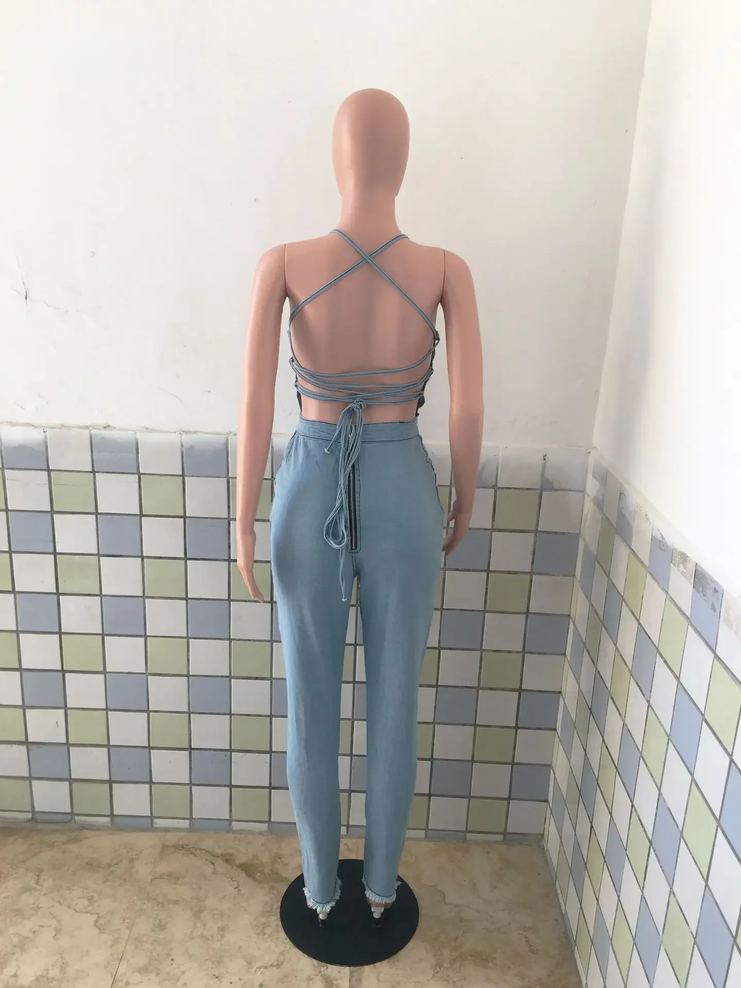 Womens Stylish Solid Color Denim Romper Casual Slim-fit and Backless Bandage Denim Romper Hang Neck Sleeveless Jumpsuit 241230