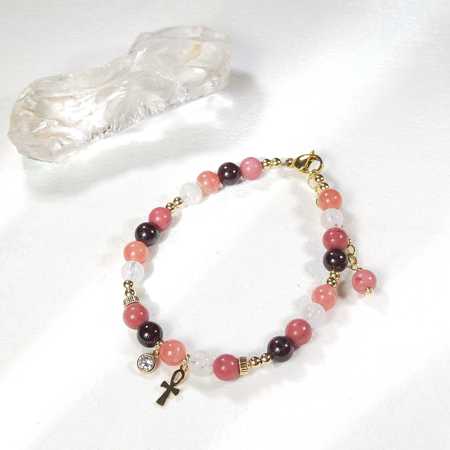 Lili Ji Natural Garnet Moonstone Rhodiola 6mm US 14K Gold Plated Charm Bracelet Handmade Fashion Jewelry 250102