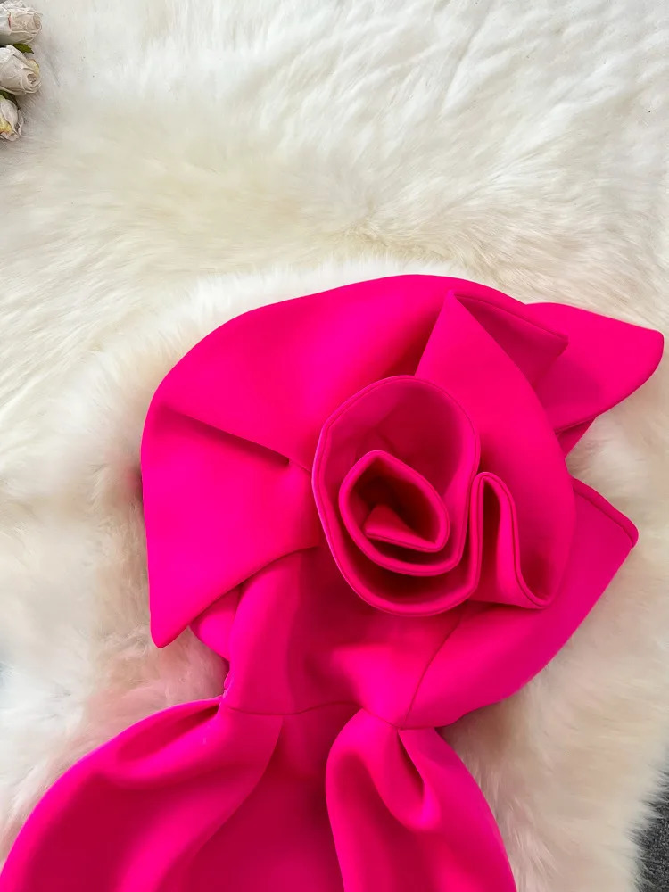 XFPV Women 3D Flower Temperament High Waist Vestidos Sleeveless Strapless Solid Color Dresses Spring Summer 2025 SM9655 250103