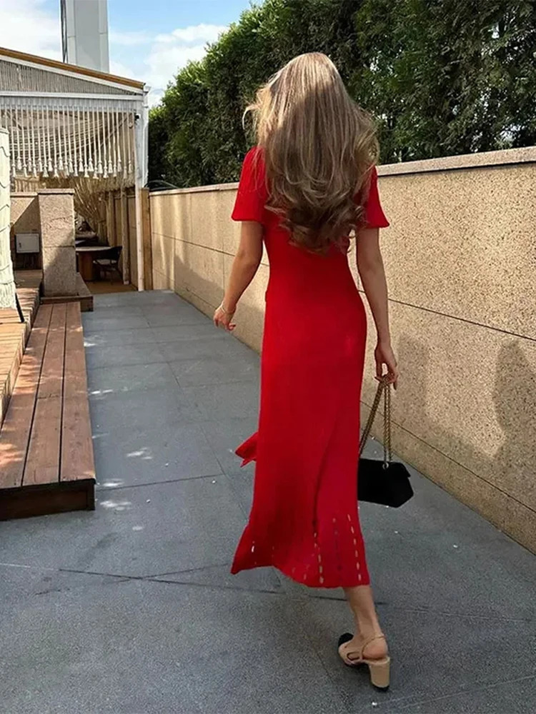 V-Neck Bubble Sleeved Knitted Beach Dresses Waist Cinched Hollowed Out Slimming Red Long Dress Single Breasted Button Women Robe 250102