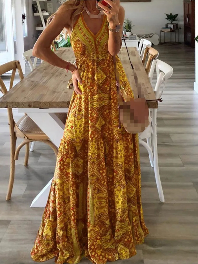 Summer womens spaghetti shoulder strap bohemian long dress elegant V-neck party retro printed sleeveless sexy long dress 250103