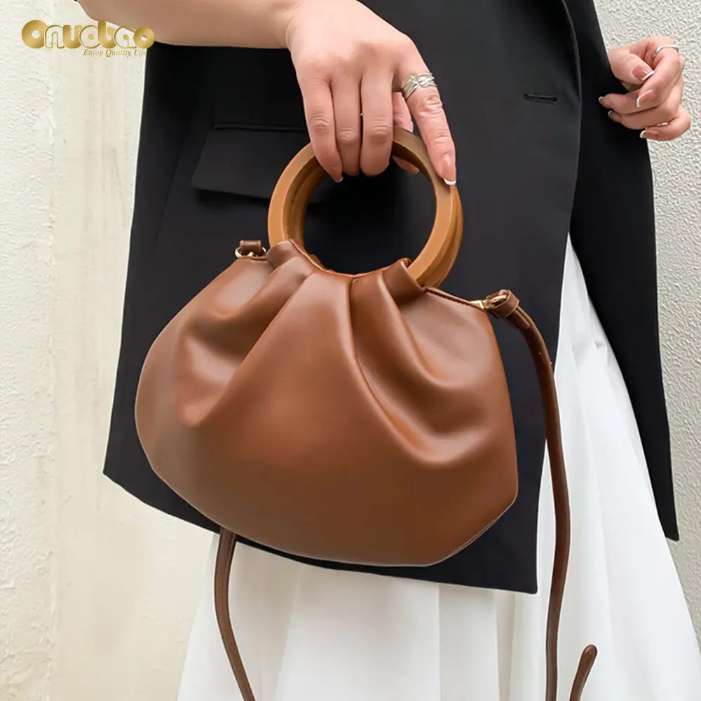 Cloud Bag for Women Fashion Pleated Small Bag Wooden Handle Simple Tote Bags for Ladies 241231