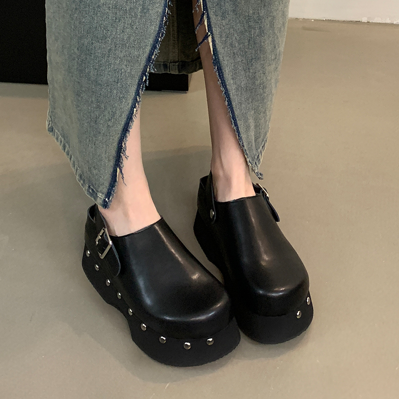 6.5Cm Black Chunky Heels Slippers Women Punk Rivet Platforms Sandals Summer Round Toe Sgback Casual Shoes Chaussure Femme