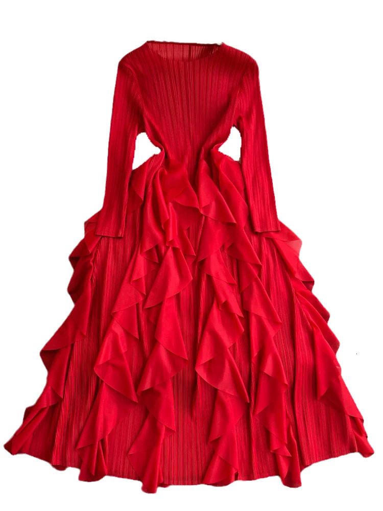 XFPV Women High Waist Pleated Ruffles Korean Version A-line Dresses Mid Length O-Neck Long sleeve Vestidos Spring 2025 SM10284 250103