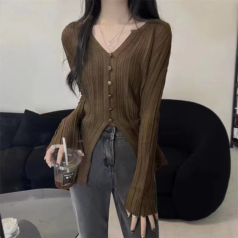 Coffee Colored V-neck Mid Length Knitted Base Sweater for Women in Autumn New Maillard Sweater with Split Top Inside