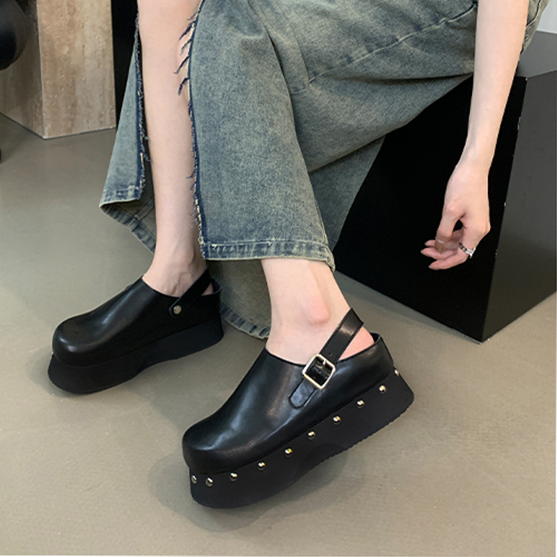 6.5Cm Black Chunky Heels Slippers Women Punk Rivet Platforms Sandals Summer Round Toe Sgback Casual Shoes Chaussure Femme
