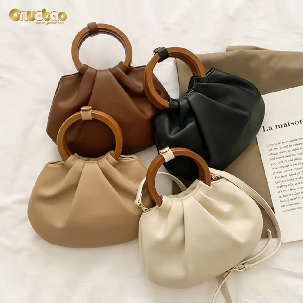 Cloud Bag for Women Fashion Pleated Small Bag Wooden Handle Simple Tote Bags for Ladies 241231