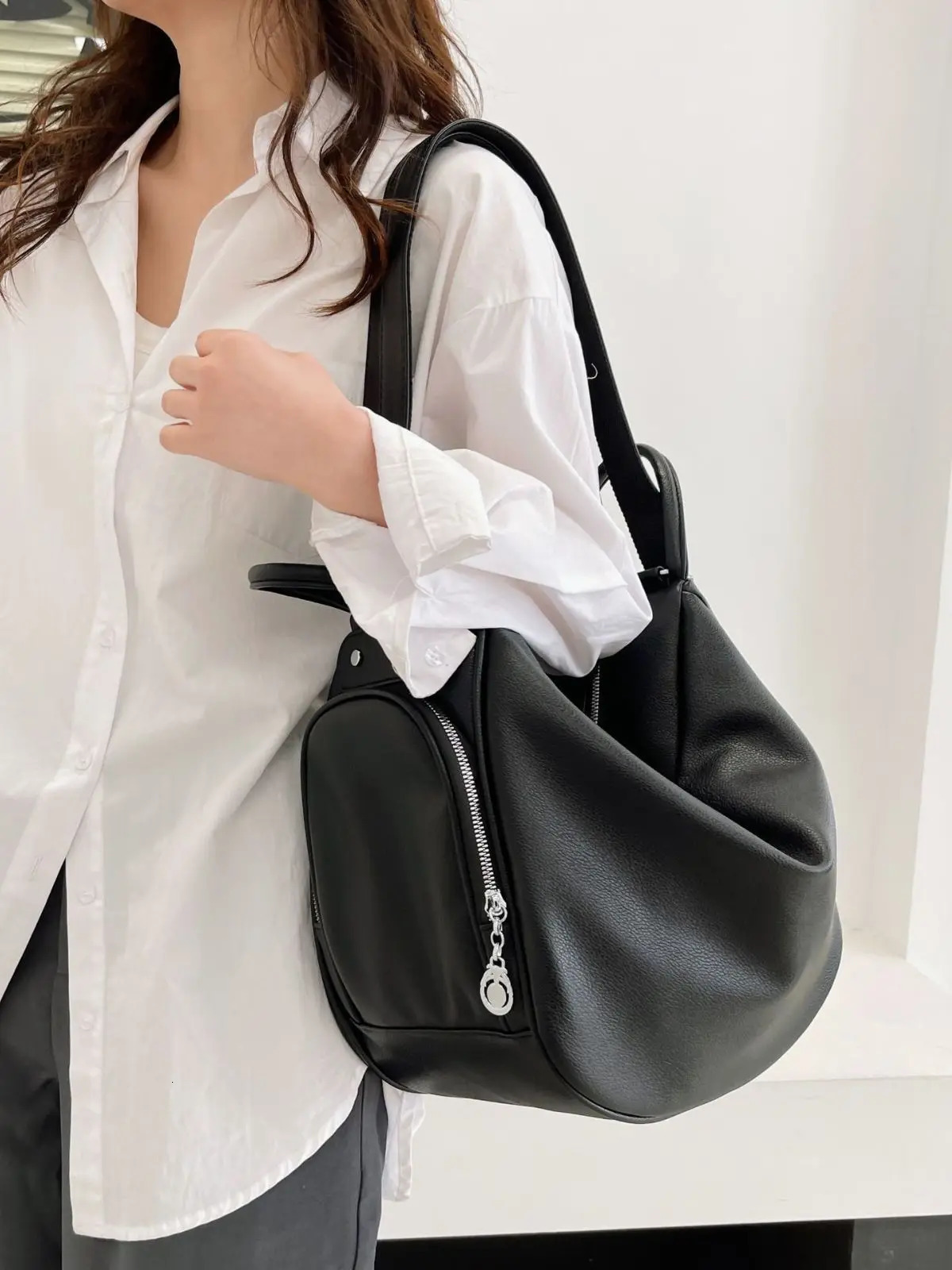 Casual Soft Leather Women Backpacks Fashion Solid Color Zipper Student Schoolbags Portable Travel Backpack 250102