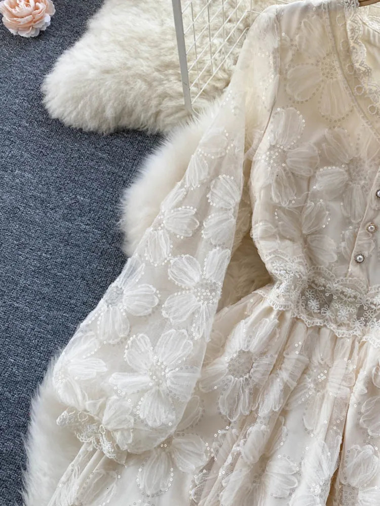 XFPV Womens Elegant Warm Long Sleeve A-line V-neck Lace Dress Vestdos Y2k Korean Fashion Trend Autumn 2025 SM11939 250103