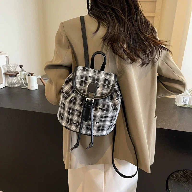 Fashion Retro Oxford Backpack Womens Mini Plaid Bow Heart Embroidery Backpacks Y2K Cute Versatile Small Zipper Shoulder Bag 250102