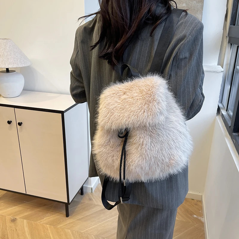 Plush Fashion Backpacks Rabbit Fur Student Sweet Womens Bags on Sale Solid Soft Fashion Backpacks 250102