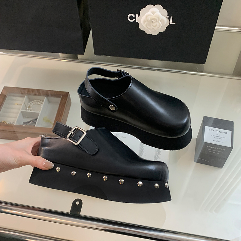 6.5Cm Black Chunky Heels Slippers Women Punk Rivet Platforms Sandals Summer Round Toe Sgback Casual Shoes Chaussure Femme