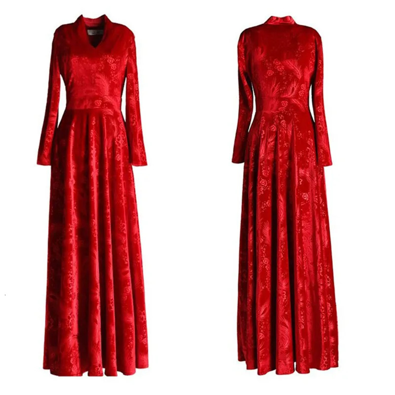 Spring 2025 gold velvet womens long sleeved dress high-end red plush jacquard long dress womens elegant dress 4XL 250103