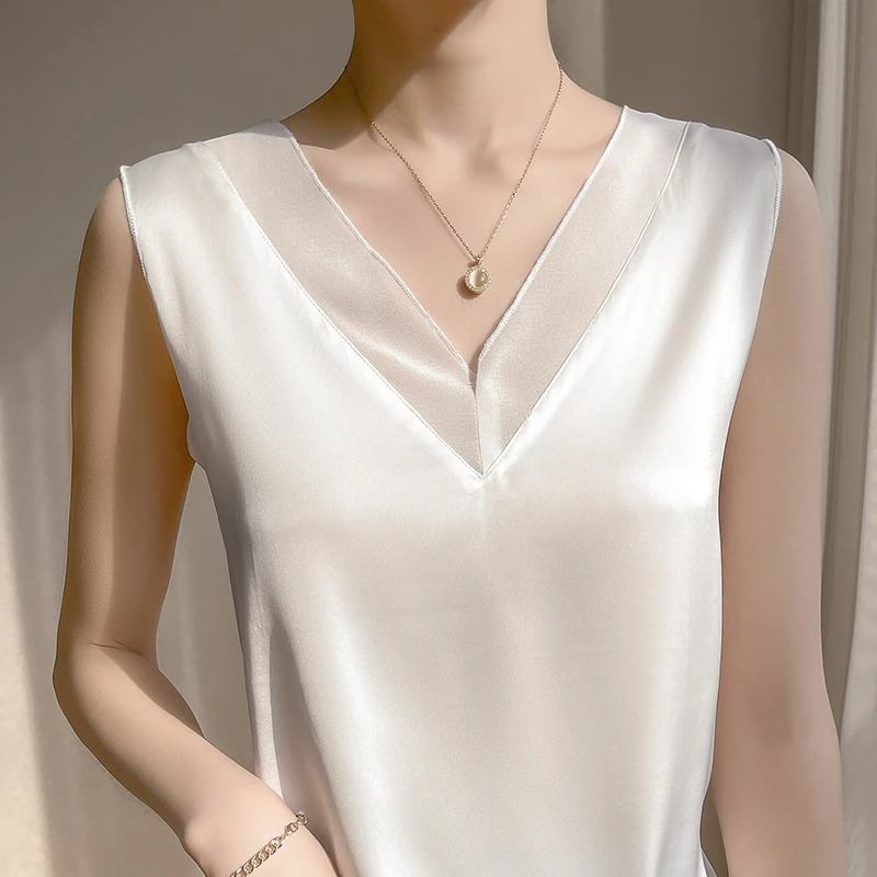 Strap Top Women Halter V Neck Basic White Cami Sleeveless Satin Silk Tank Tops WomenS Summer Camisole 250103