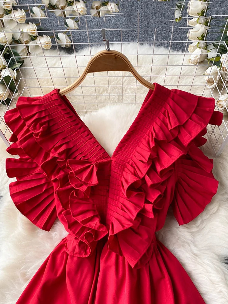 XFPV Women Vintage Pleat Ruffles Mid Length High Waist Dresses V-Neck Sleeveless Temperament Vestidos Spring Summer 2025 SM10095 250103