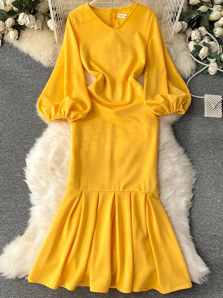 XFPV Women V-neck Solid Color Dress Puff Long Sleeve High Waist Casual Fashion Elegant Vestidos Autumn Winter 2025 SM9462 250103