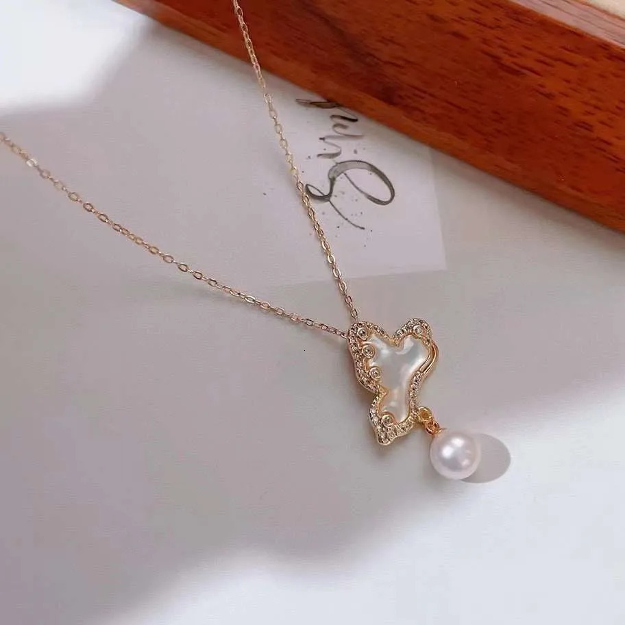 Butterfly Shell Butterfly Set 7-8mm Round Natural Freshwater Akoya Pearl Necklace Asymmetric Pearl Earring Set 250102