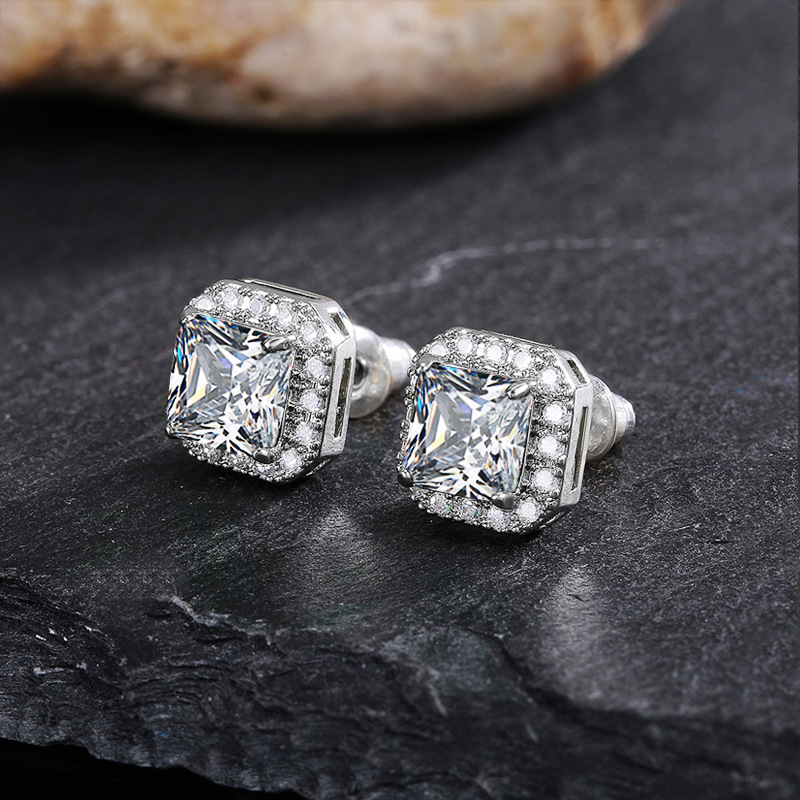 Handmade Sparkling Stud Earrings Luxury Jewelry 925 Sterling Silver Princess Cut Emerald Zircon CZ Diamond Party Elegant Women Wedding Earring Gift