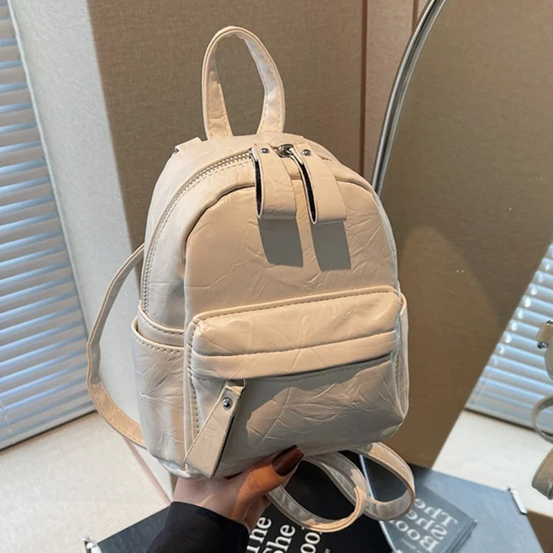 Women Small Backpack High quality Leather Shoulder Bag Fashion Multifunction Travel Backpacks mochila Ladies 250102