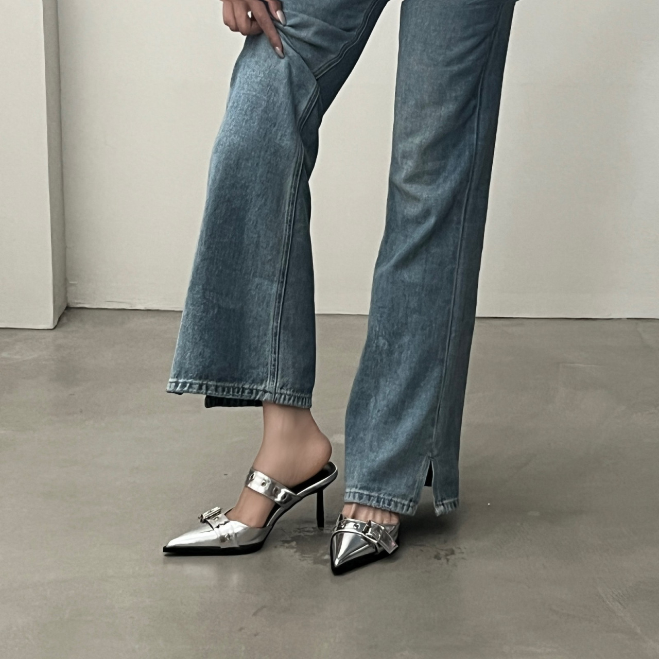 Free shipping new designer high heels Dress Shoes womans Belt buckle metal Heel strap slippers sandals ladies girl Party Wedding shoes