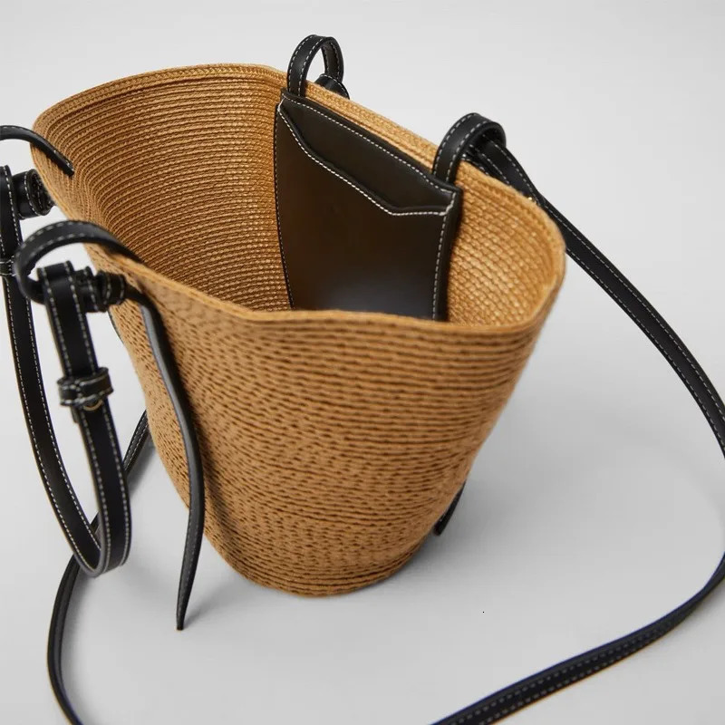 Large Capacity Beach Shopping Bags Rattan Woven Shoulder Bag Women Handmade Straw Handbags Summer Travel Bag 250102