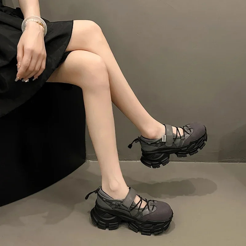 2024 High-quality Thick-soled Hollow Fashion Fully Comfortable Non-slip Breathable Sports Casual Wear-resistant Womens Shoes 250103