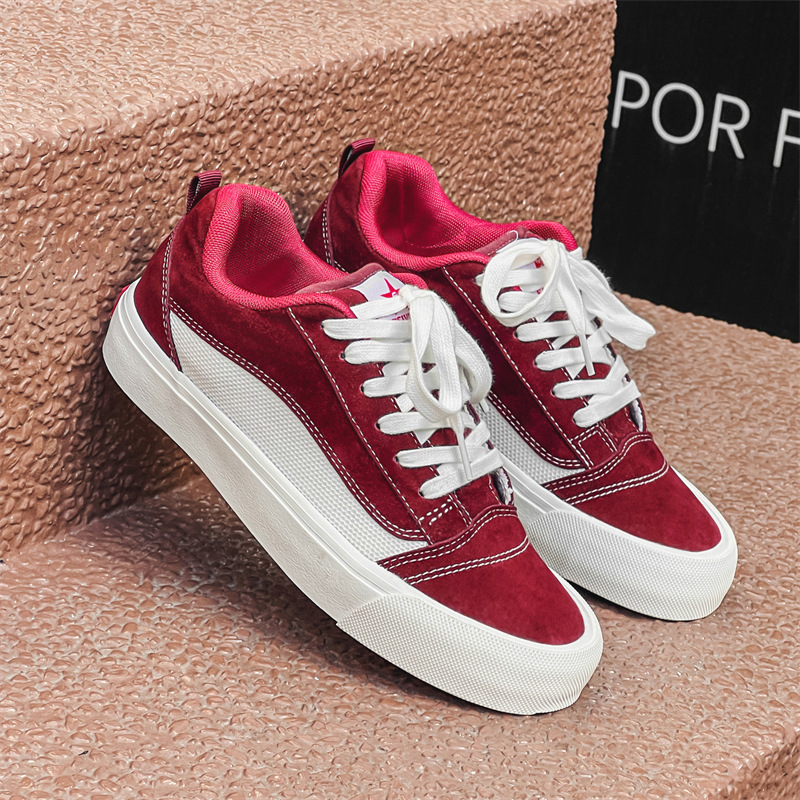 Free shipping new designer casual shoes womens mens sneakers Low cut canvas shoes outdoor sports women men skate trainers