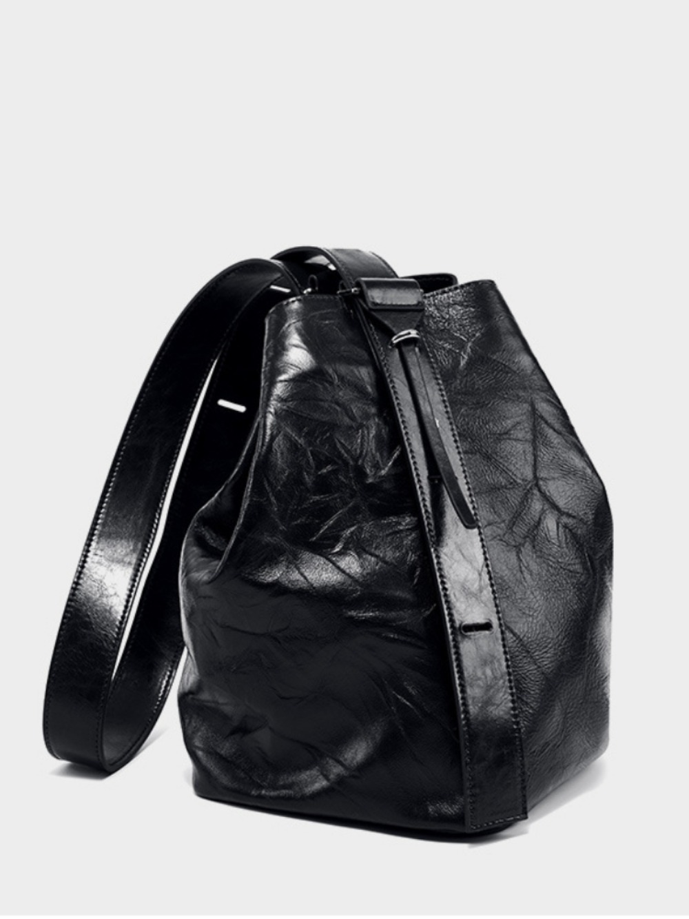 New Vintage Advanced Large Capacity Elegant Messenger Ruched Drawstring Barrel-Shaped Shoulder Moda Lazy Solid Crossbody Bag