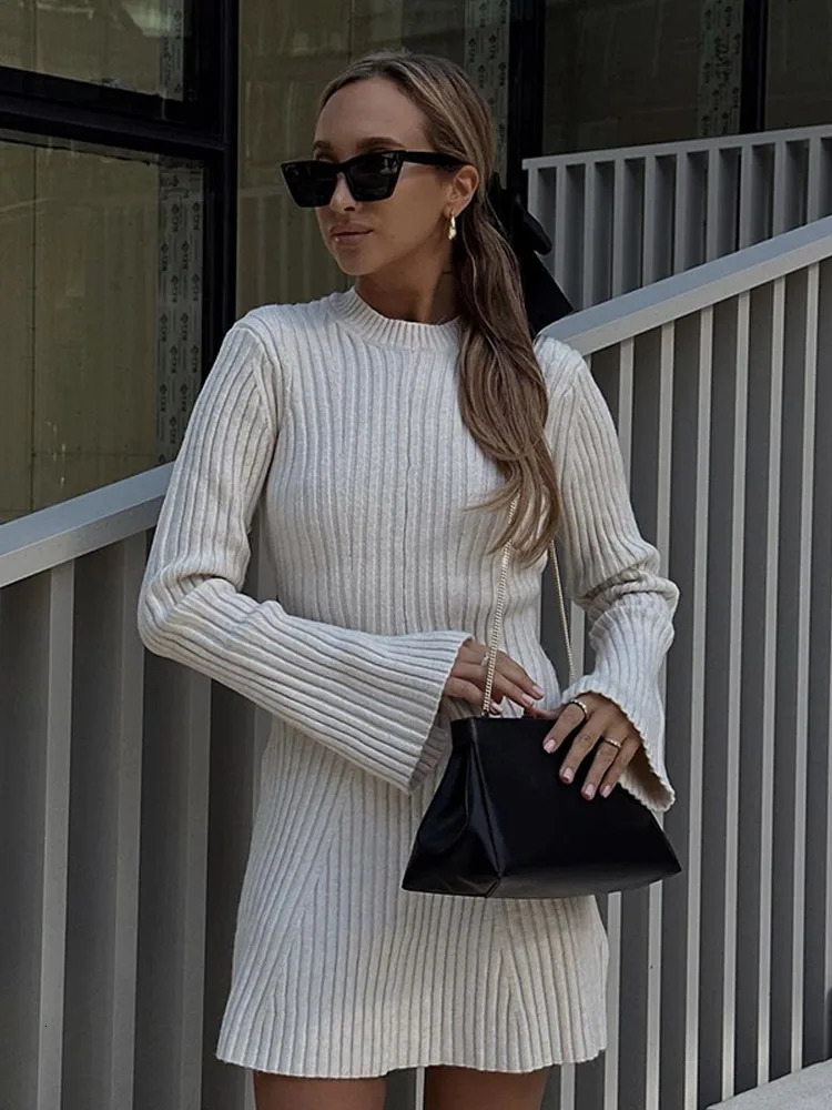 Women Solid Ribbed Pattern Knitted A-line Dress Women Fashion O-neck Flare Sleeve Mini Dresses Autumn Lady High Streetwear 250102