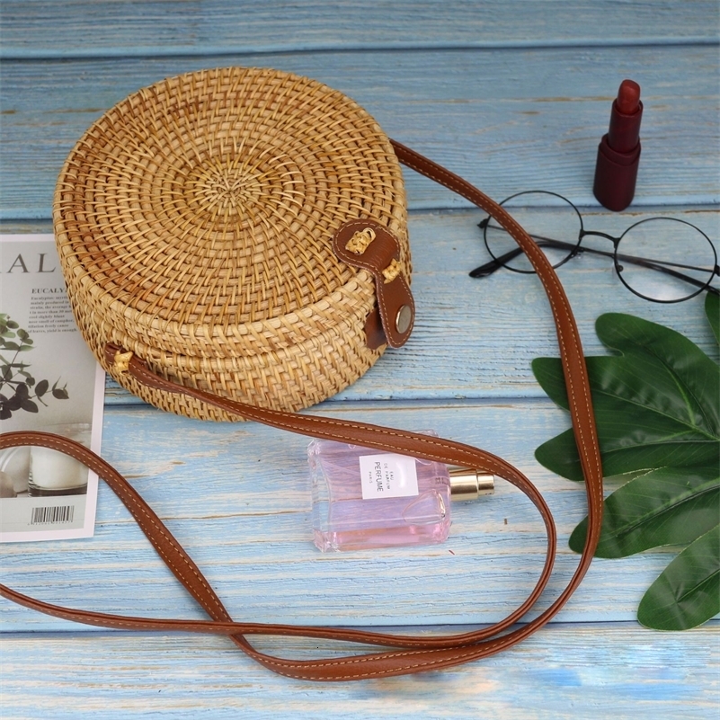 Rattan Woven WomenS Shoulder Bag Round Straw Beach Bags Female Bohemian Handbag er Handmade Crossbody Bag Bali Box 250103