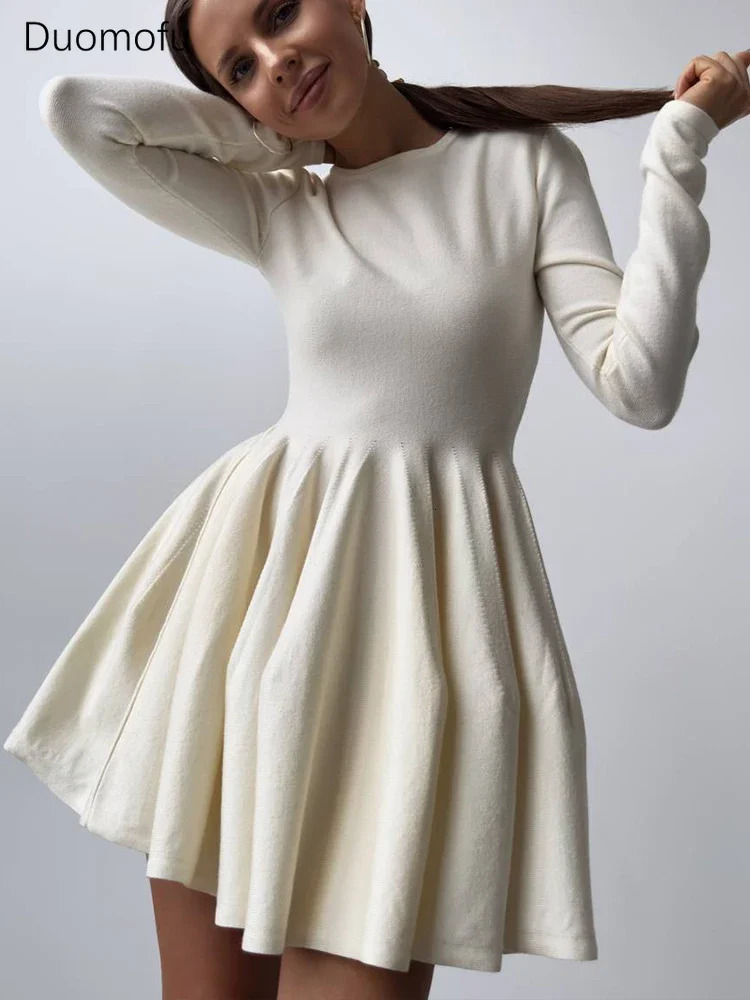 Duomofu Knit Mini Dresses Women Autumn Winter Long Sleeve Sweater Dress Female Elegant Fashion Slim A Line Pleated Dress Vestido 250102