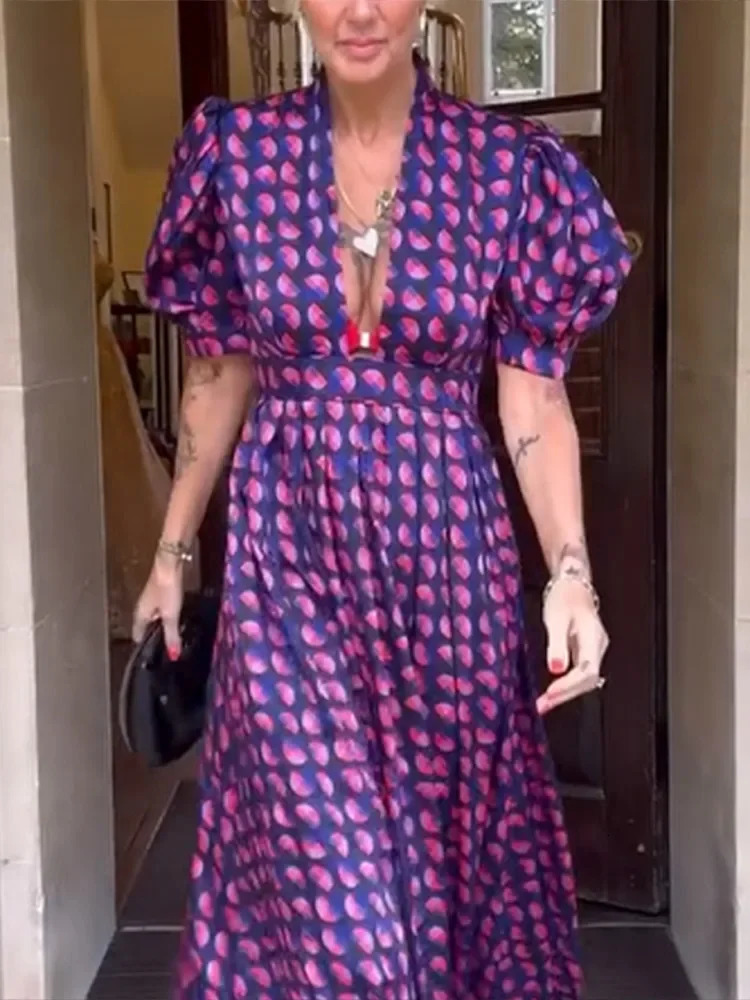 Elegant purple womens printed high waisted long robe sexy deep V-neck slim fit printed long skirt 2025 womens vacation vest 250103
