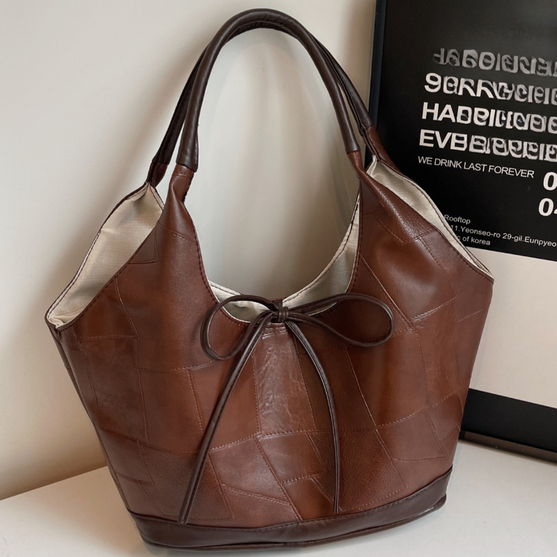 Advanced Leisure Commuter New Tote Women Fashion Large-Capacity Retro Shoulder Bag